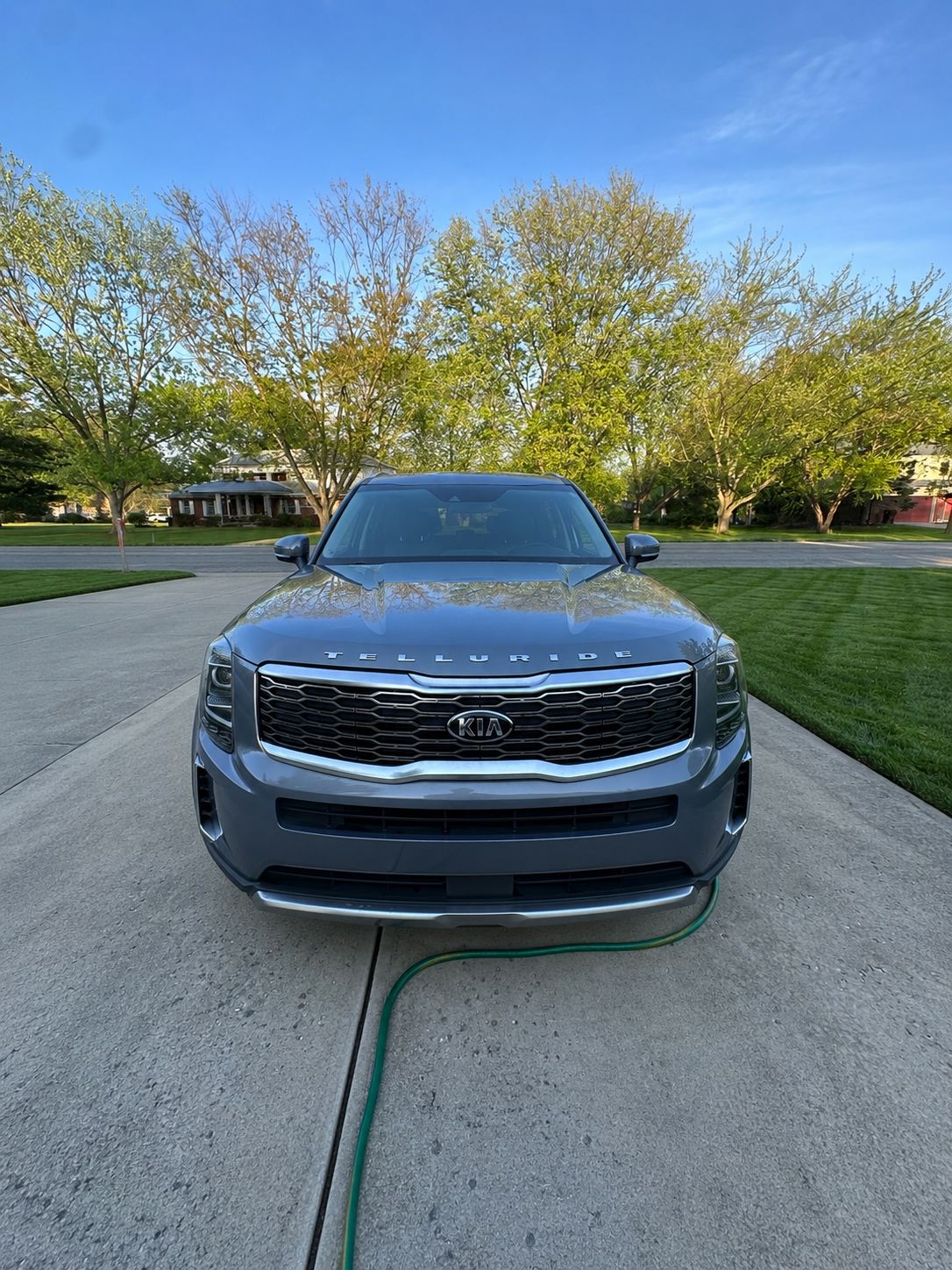 Kia Telluride family SUV detailed in Union, Kentucky